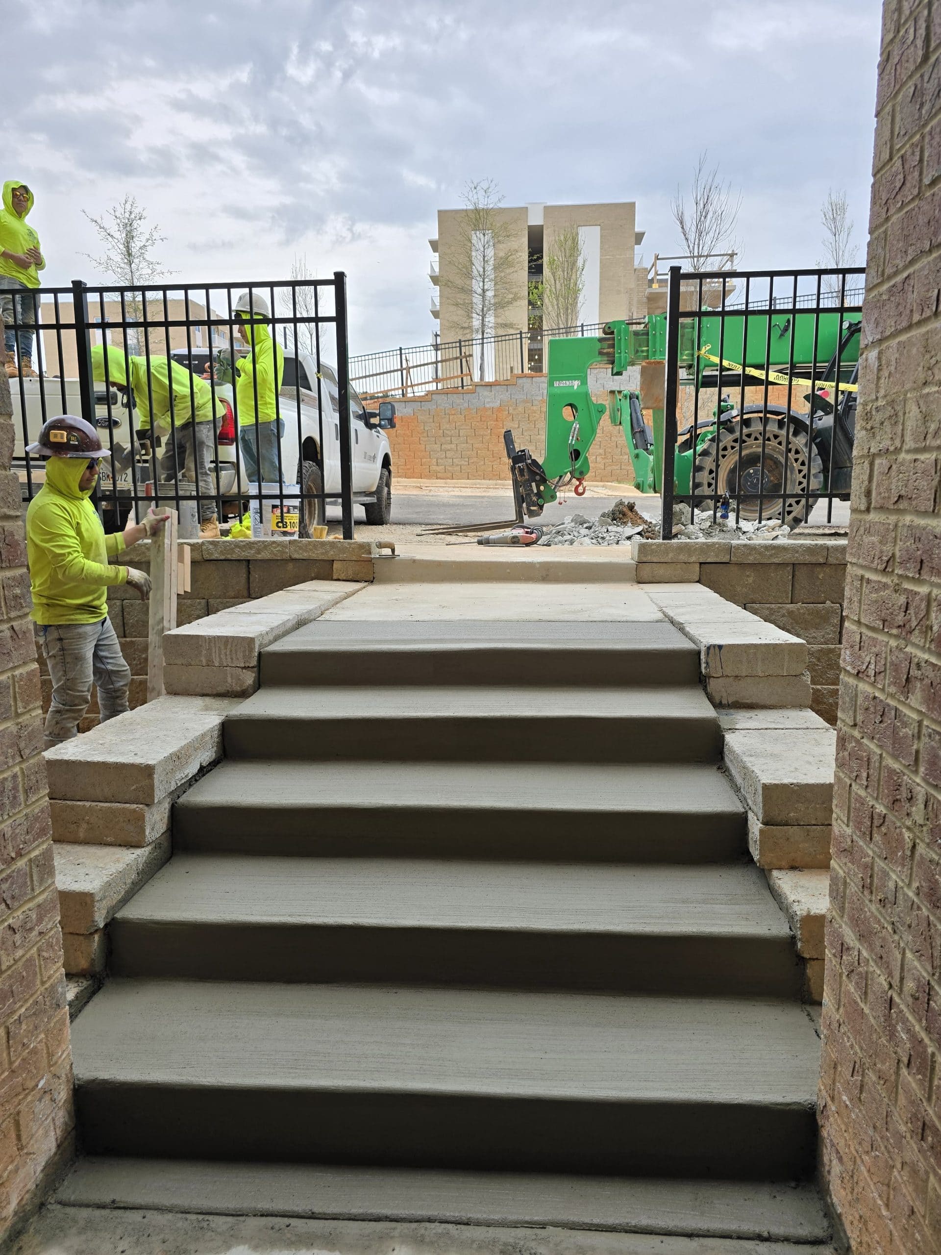 Concrete construction team serving Ellijay Georgia