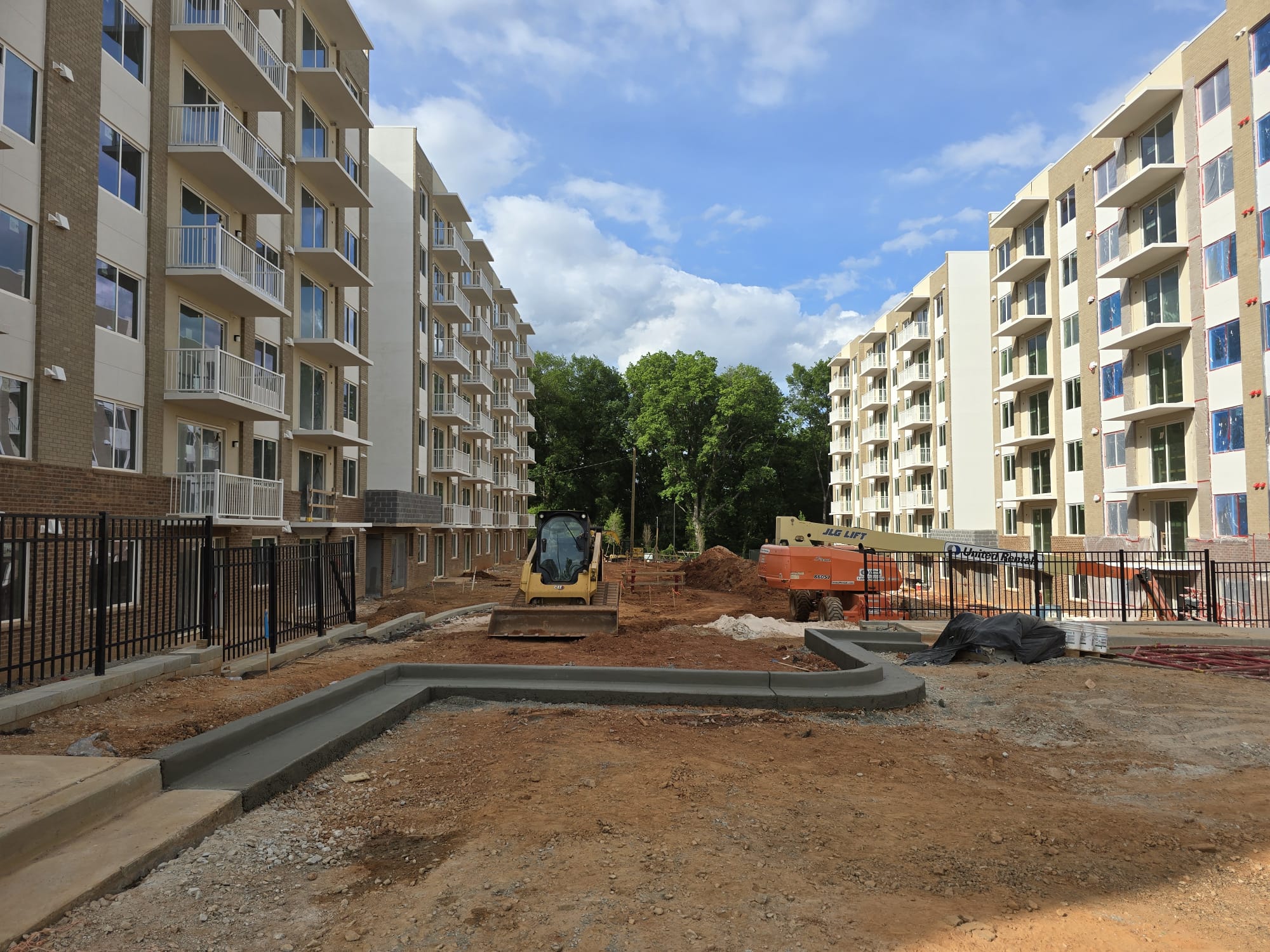 Commercial structural concrete slab construction
