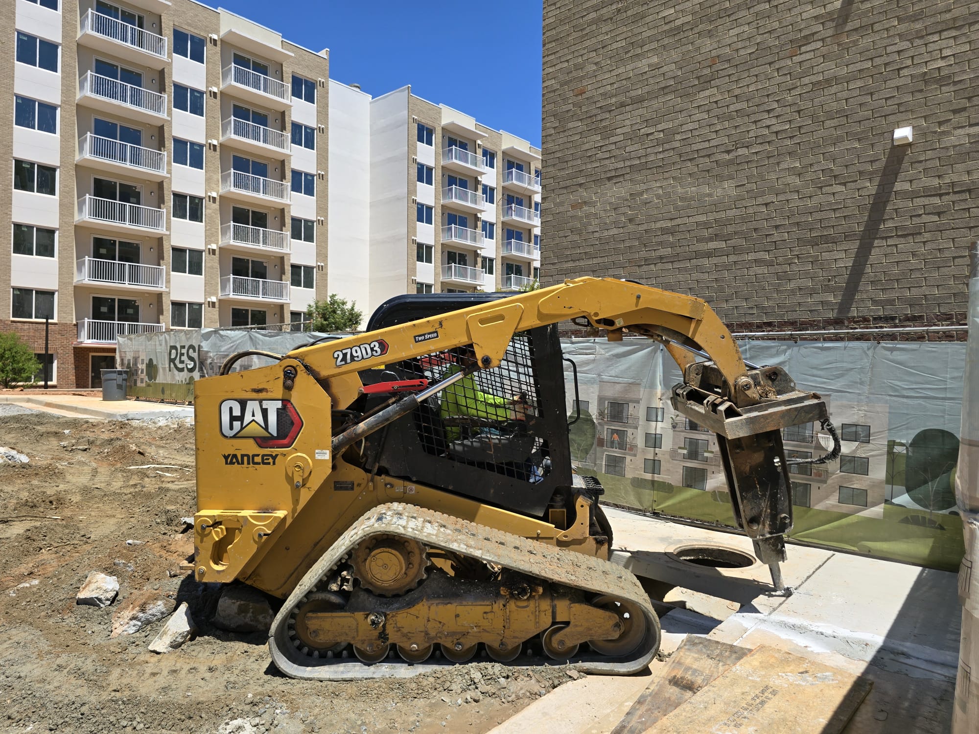 Commercial concrete paving and loading area